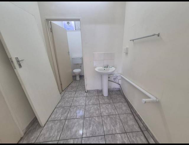 OFFICE PROPERTY TO RENT IN NORTHERN PARK